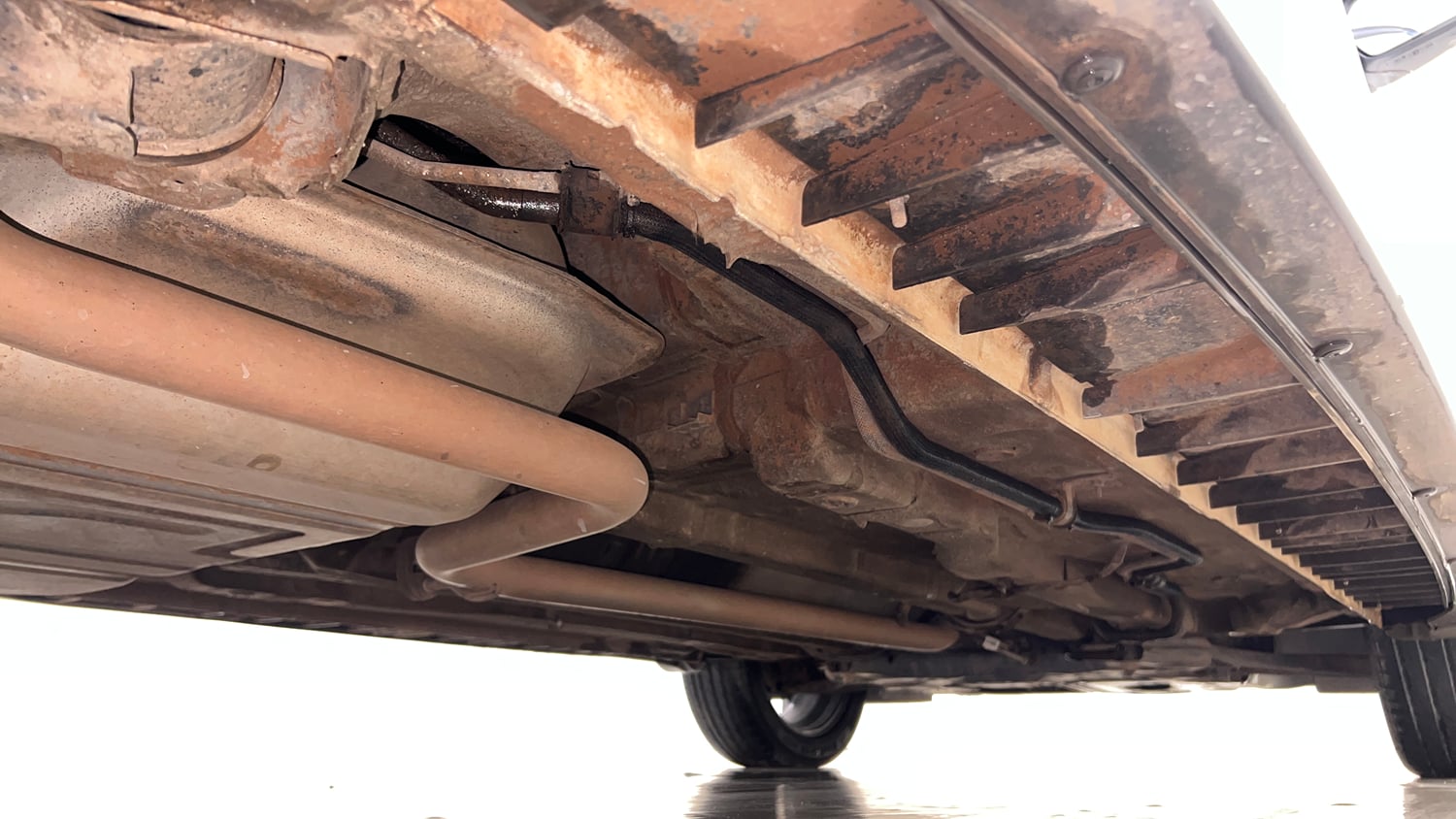 Used 2022 Hyundai Alcazar Signature (O) 6 STR 1.5 Diesel AT Diesel Automatic extra REAR RIGHT UNDERBODY VIEW