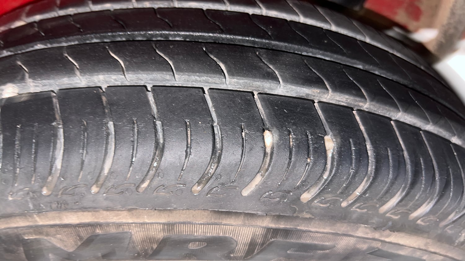 Used 2021 Maruti Suzuki S-Presso VXi Plus Petrol Manual tyres LEFT REAR TYRE TREAD VIEW