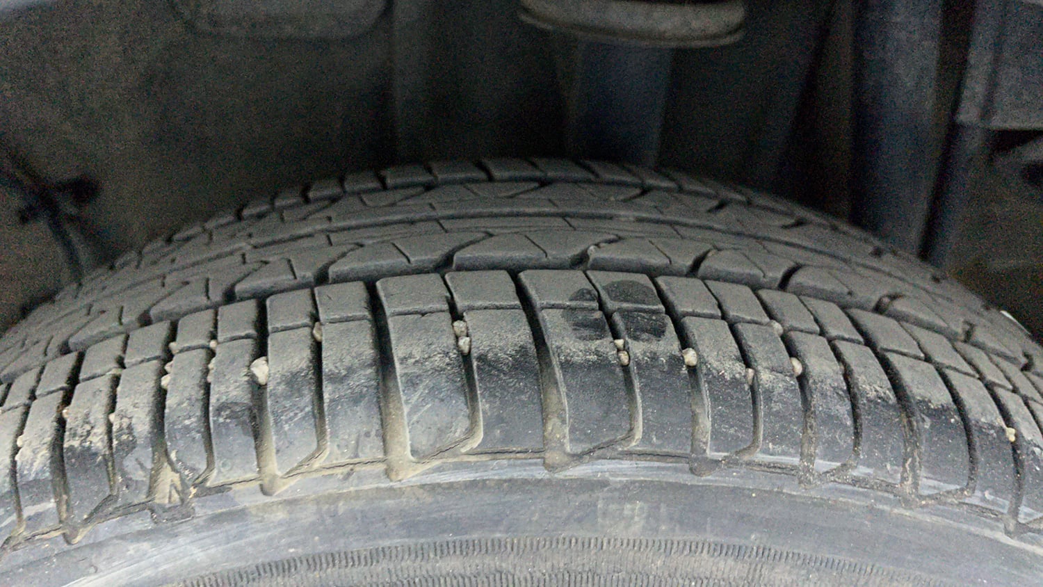 Used 2021 Tata Tiago XZ Plus Petrol Manual tyres LEFT REAR TYRE TREAD VIEW