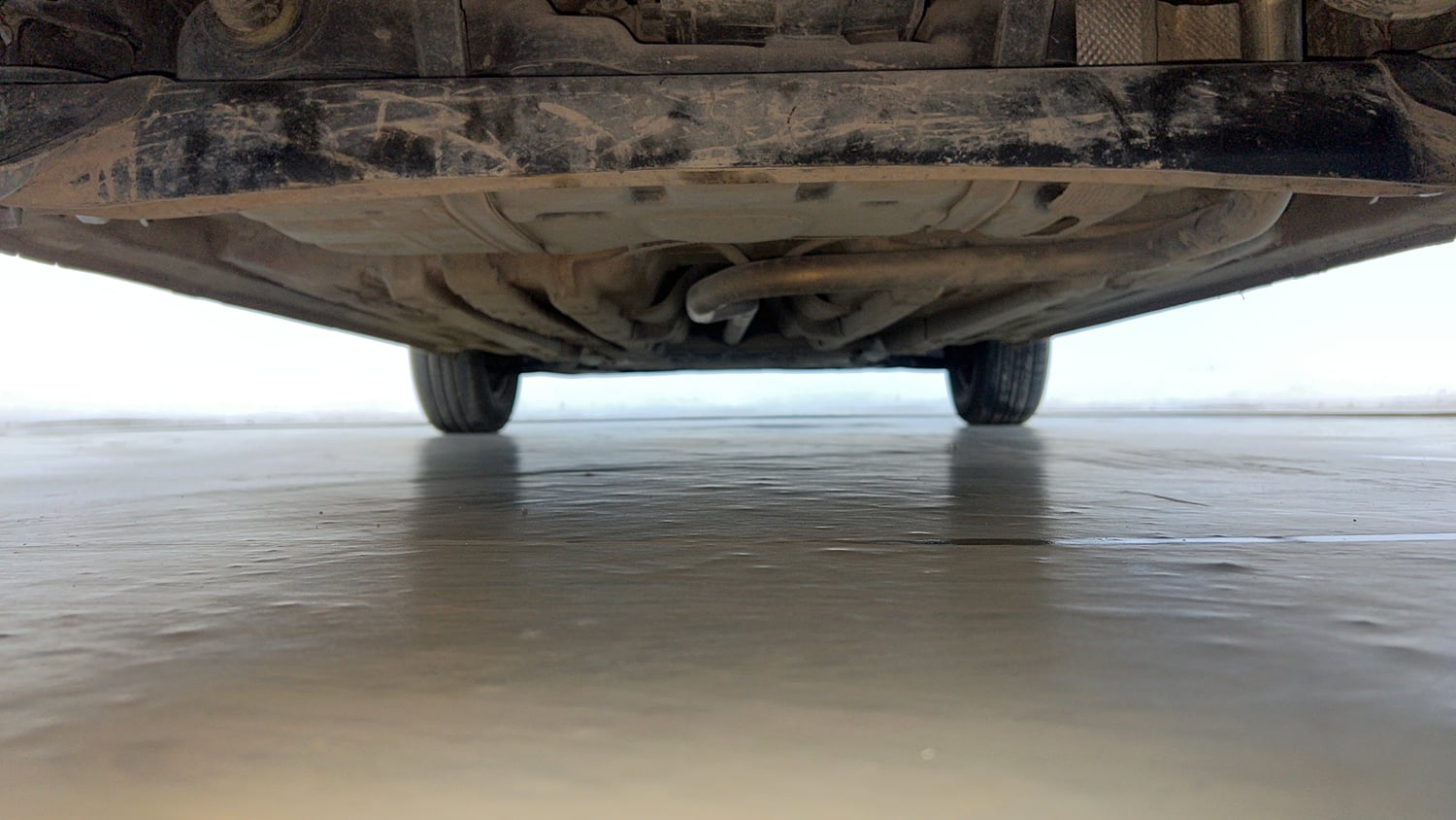 Used 2016 Hyundai Elite i20 Sportz 1.2 Petrol Manual extra REAR UNDERBODY VIEW (TAKEN FROM REAR)