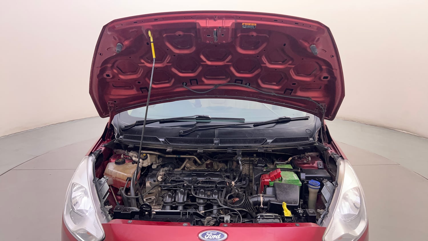 Used 2016 Ford Figo Aspire Titanium 1.2 Ti-VCT Petrol Manual engine ENGINE & BONNET OPEN FRONT VIEW