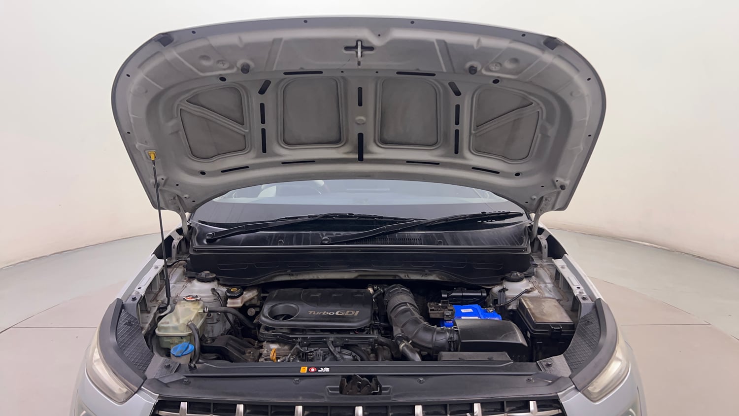 Used 2019 Hyundai Venue SX Plus 1.0 Turbo DCT Petrol Automatic engine ENGINE & BONNET OPEN FRONT VIEW