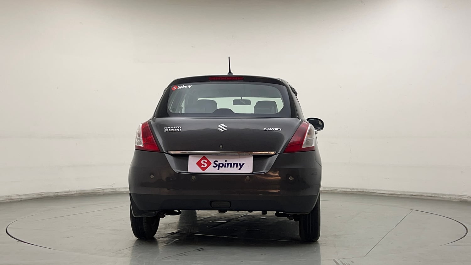 Used 2017 Maruti Suzuki Swift Lxi (O) Petrol Manual exterior BACK VIEW