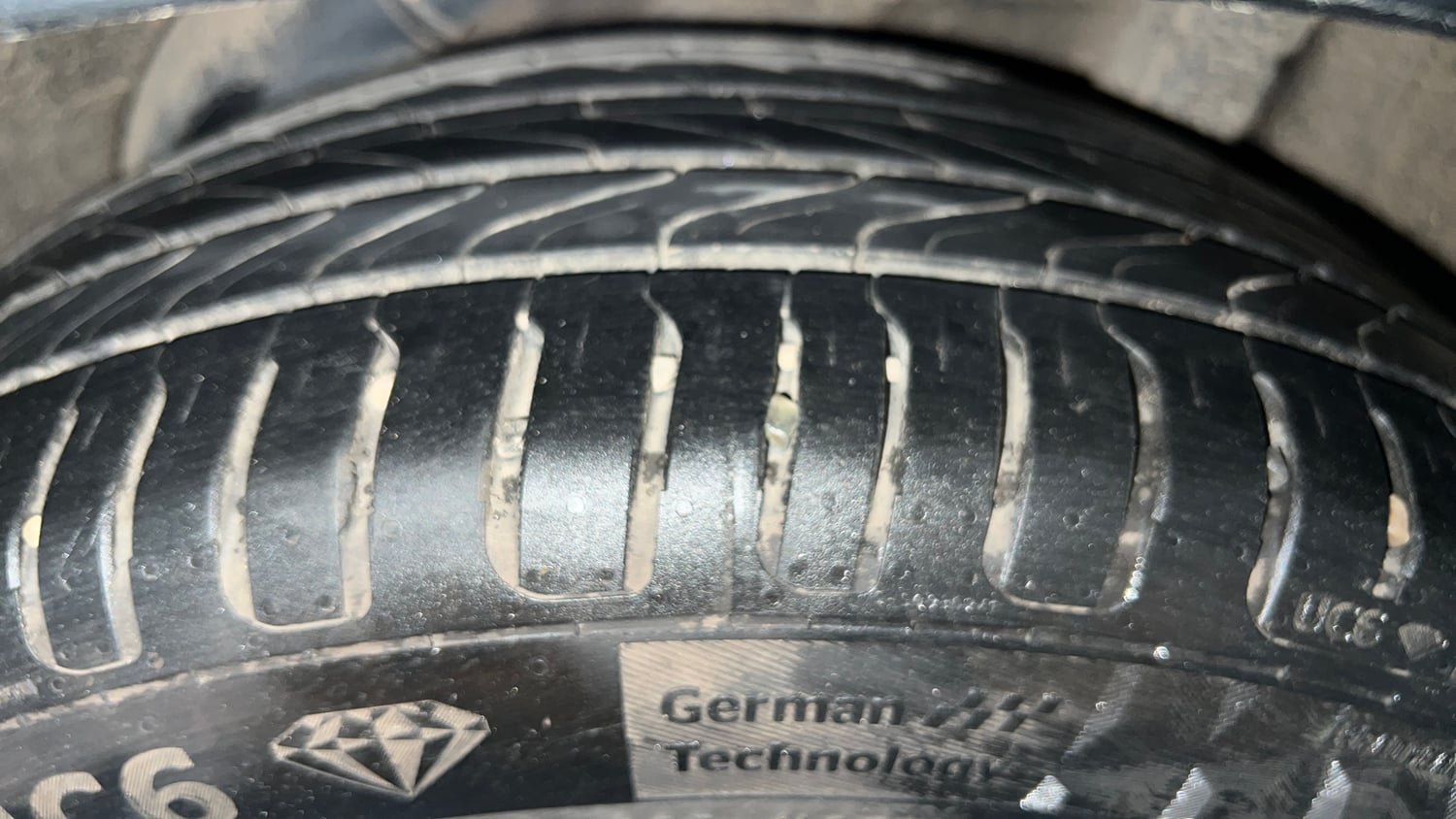Used 2018 Hyundai Verna SX (O) 1.6 VTVT AT Petrol Automatic tyres LEFT REAR TYRE TREAD VIEW