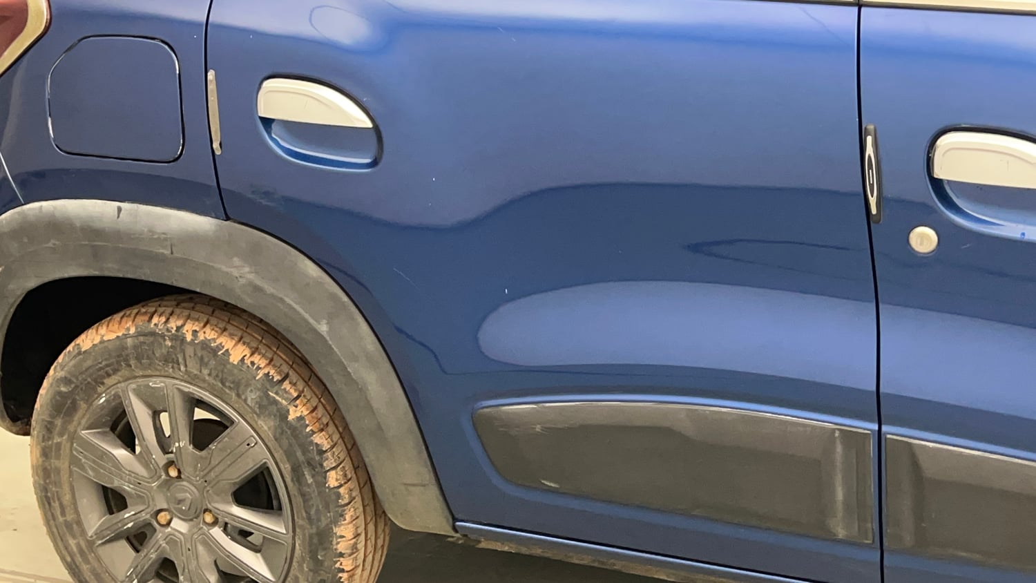 Used 2021 Renault Kwid CLIMBER 1.0 Opt Petrol Manual dents MINOR DENT