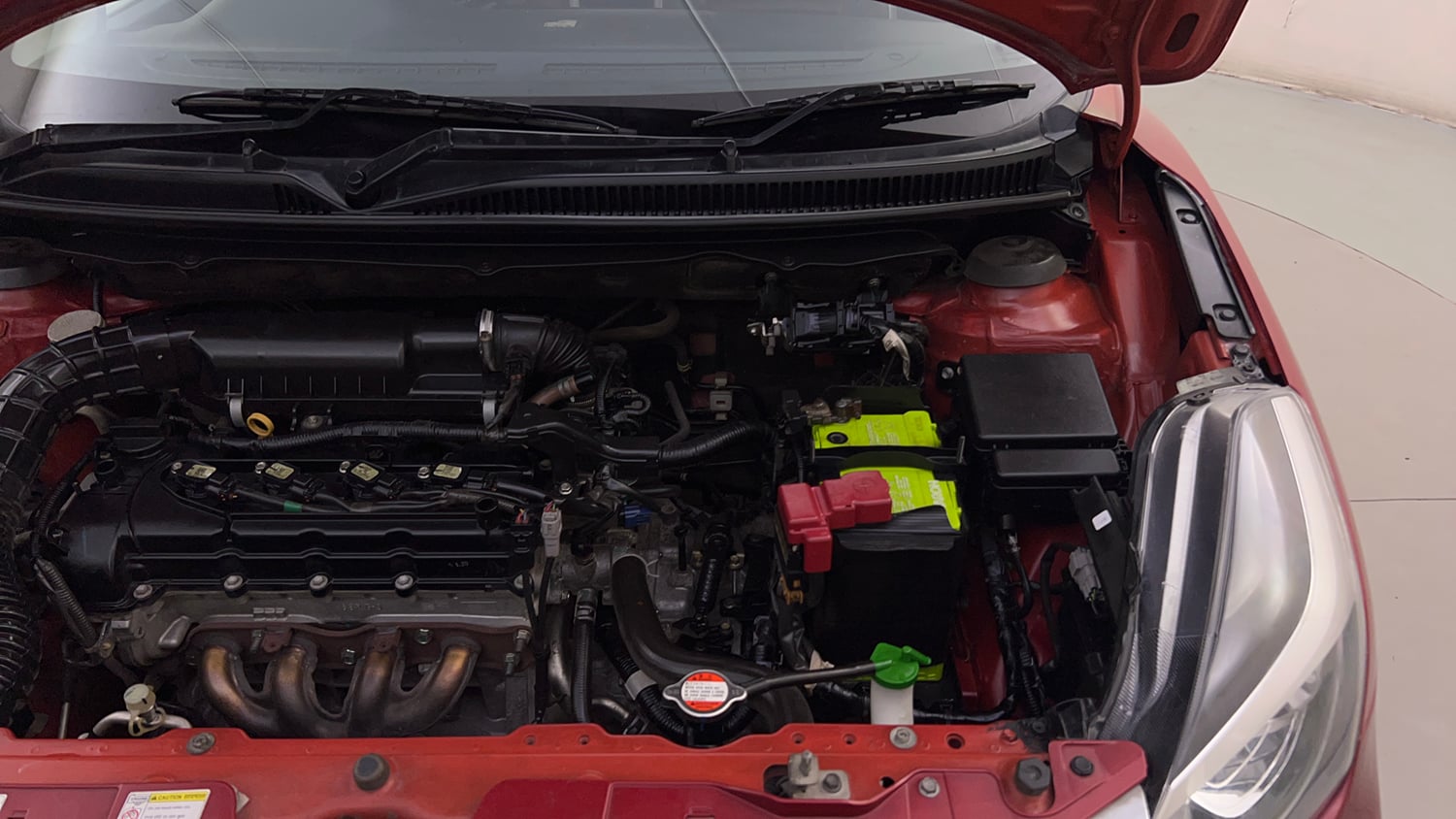 Used 2020 Maruti Suzuki Baleno Zeta Automatic Petrol Automatic engine ENGINE LEFT SIDE HINGE & APRON VIEW