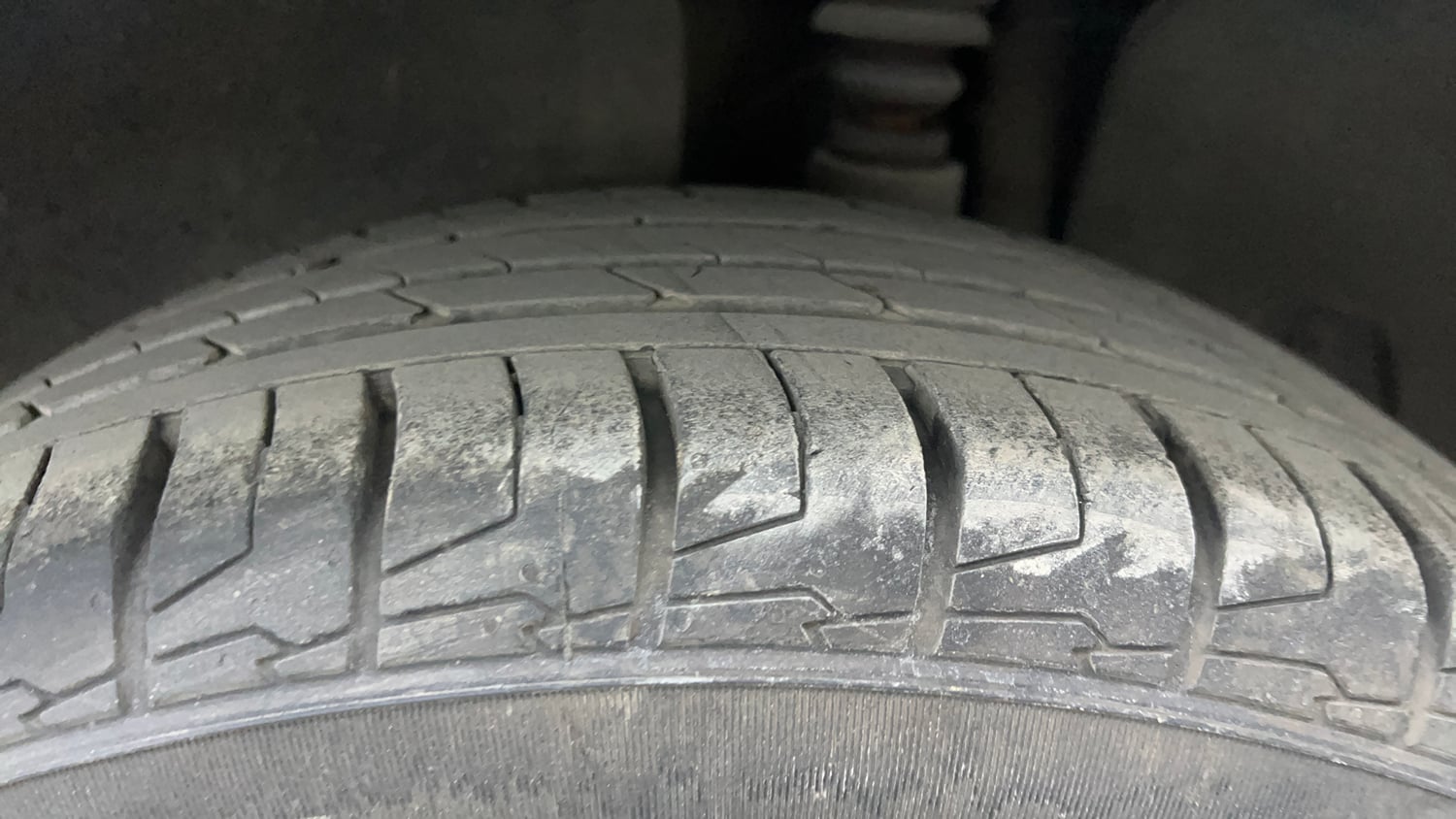 Used 2020 Hyundai Creta SX (O) 1.5 Petrol IVT Petrol Automatic tyres LEFT REAR TYRE TREAD VIEW