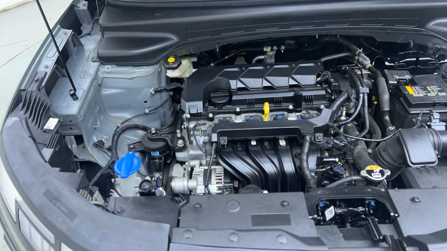 Used 2025 Hyundai Creta 1.5 MPi Petrol IVT SX(O) Petrol Automatic engine ENGINE RIGHT SIDE VIEW
