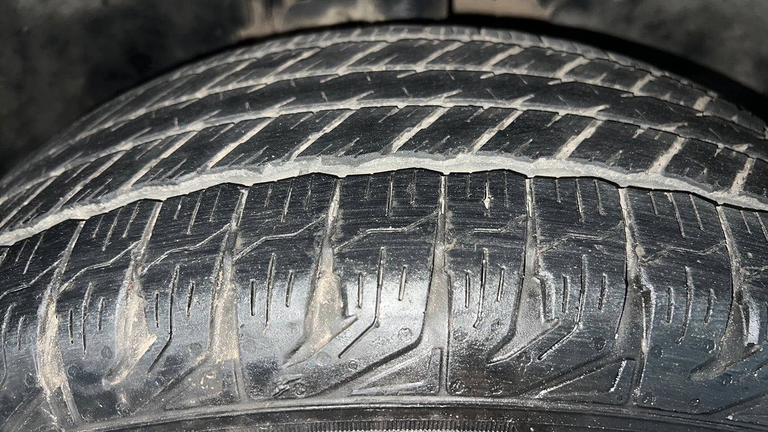 Used 2022 Tata Harrier XT Diesel Manual tyres RIGHT FRONT TYRE TREAD VIEW