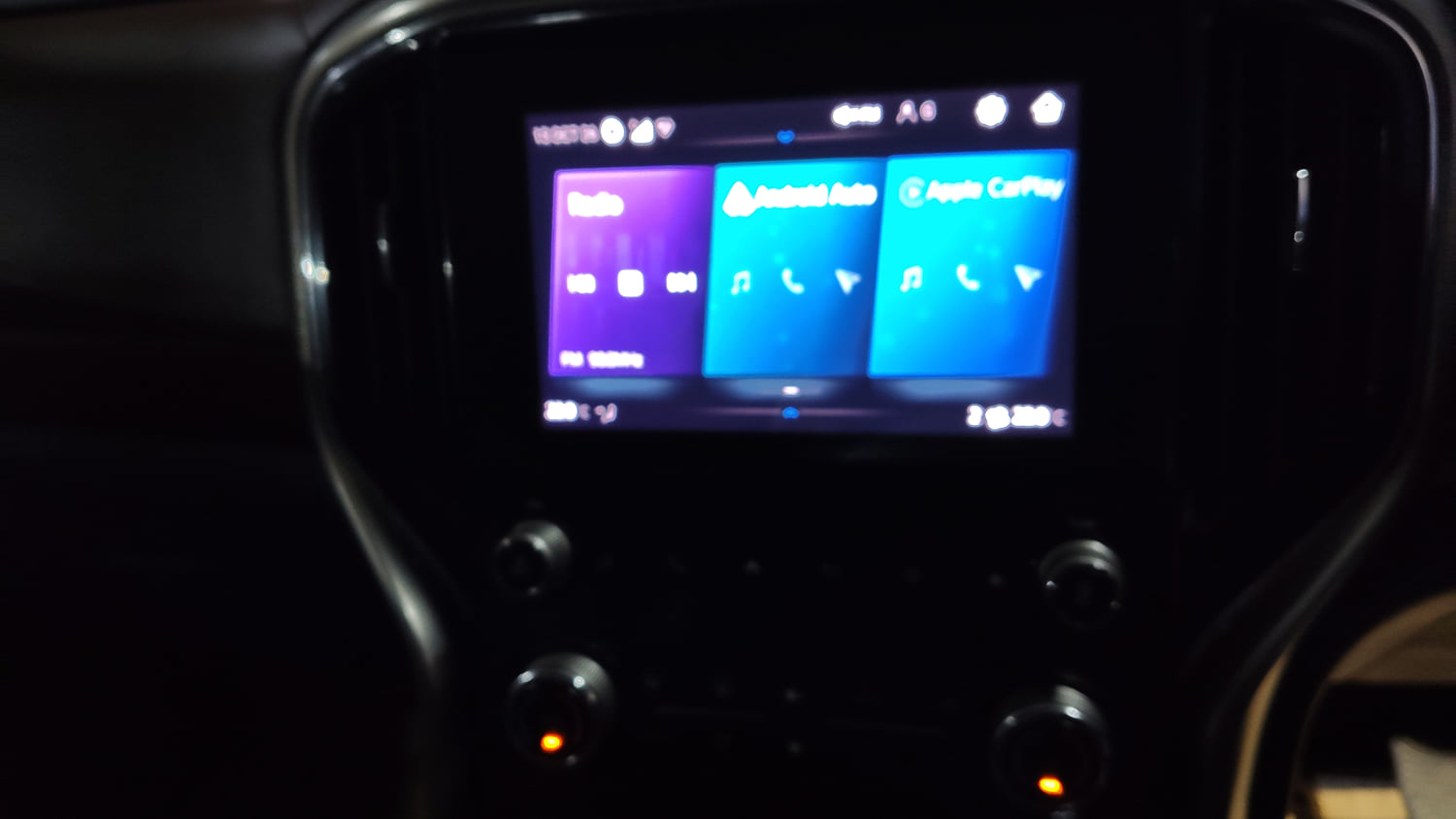 Used 2022 Mahindra Scorpio N Z8 L Petrol MT 7 STR Petrol Manual interior MUSIC SYSTEM & AC CONTROL VIEW