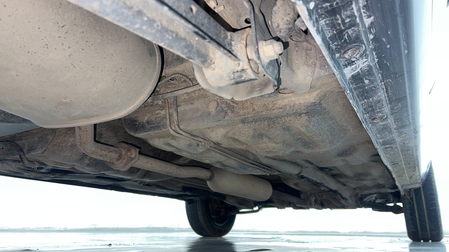 Used 2017 maruti-suzuki Alto K10 VXi (O) AMT Petrol Automatic extra REAR RIGHT UNDERBODY VIEW