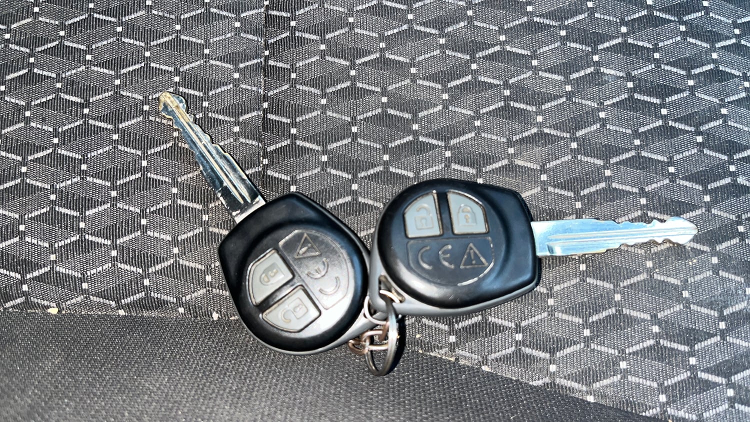 Used 2022 Maruti Suzuki Ignis Delta 1.2 AMT Petrol Automatic extra CAR KEY VIEW