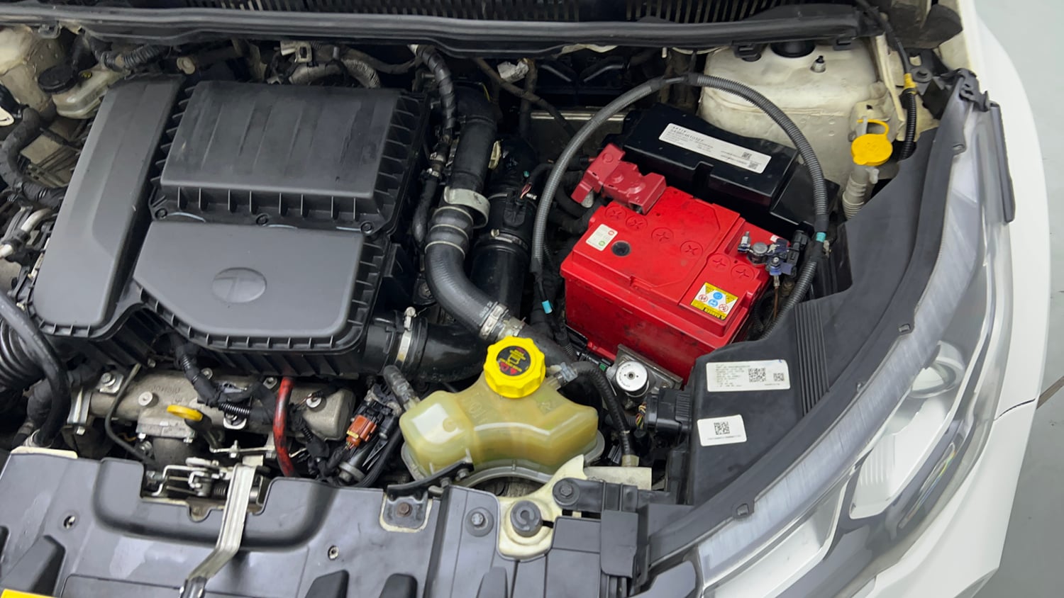 Used 2021 Tata Nexon XZA Plus Diesel Diesel Automatic engine ENGINE LEFT SIDE VIEW