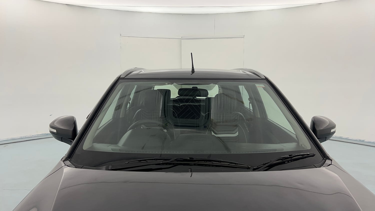 Used 2022 maruti-suzuki Vitara Brezza ZXi Petrol Manual exterior FRONT WINDSHIELD VIEW
