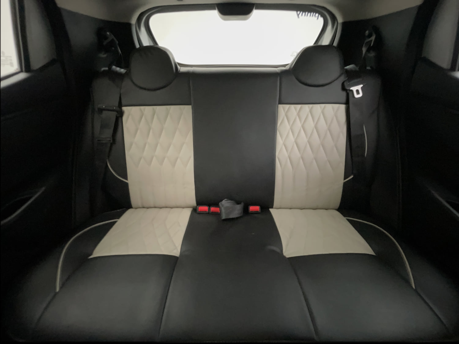Used 2017 Renault Kwid RXT Petrol Manual interior REAR SEAT CONDITION VIEW