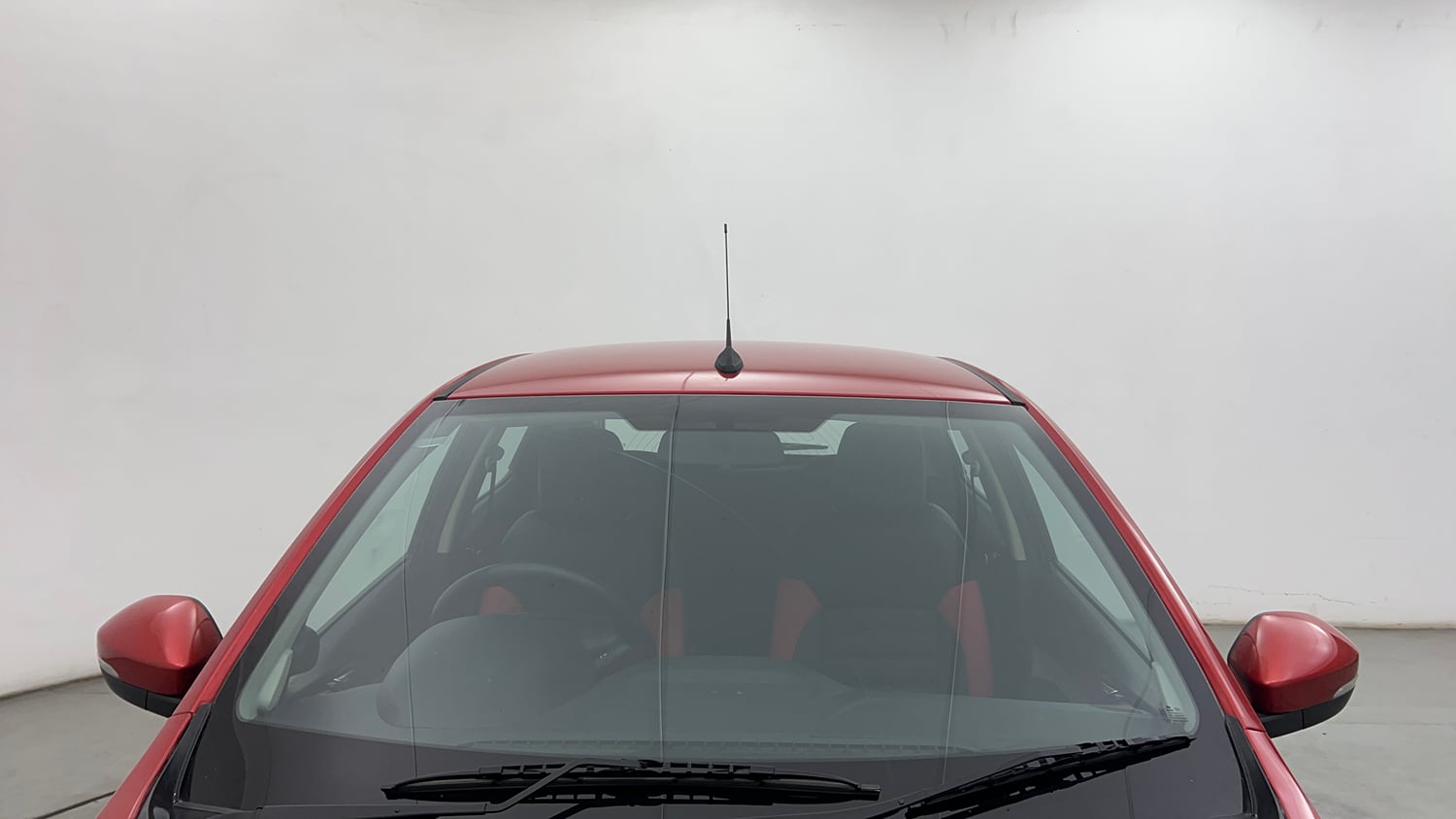 Used 2018 Tata Tiago Revotron XZ Petrol Manual exterior FRONT WINDSHIELD VIEW