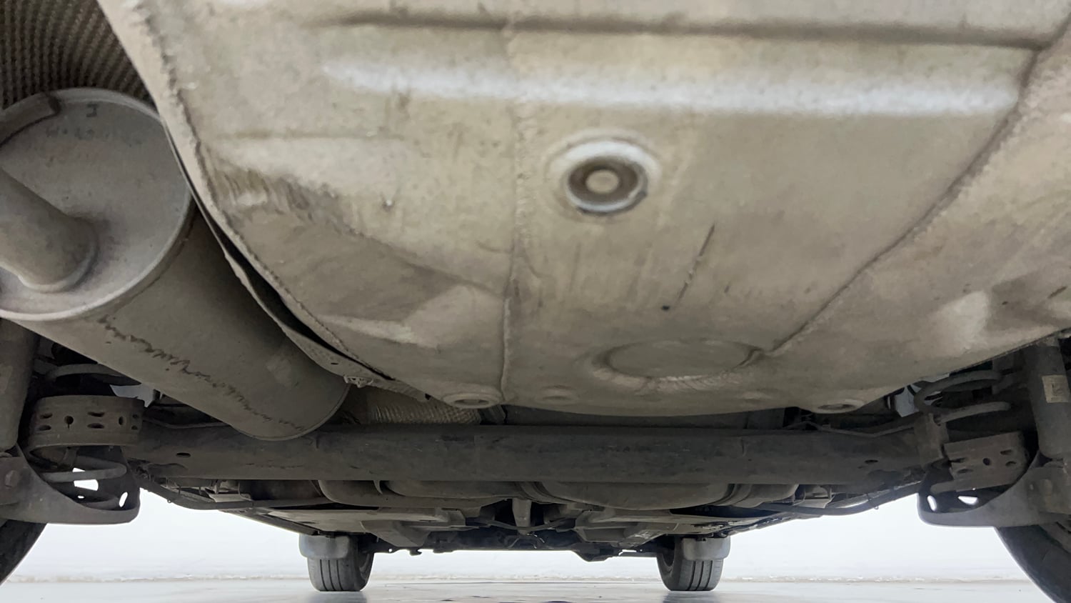 Used 2019 Volkswagen Vento Highline 1.5 (D) Diesel Manual extra REAR UNDERBODY VIEW (TAKEN FROM REAR)