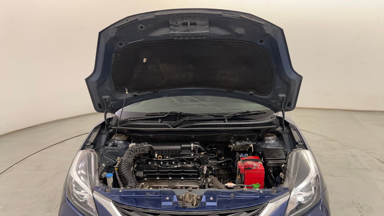 Used 2019 Maruti Suzuki Baleno Alpha Automatic Petrol Automatic engine ENGINE & BONNET OPEN FRONT VIEW