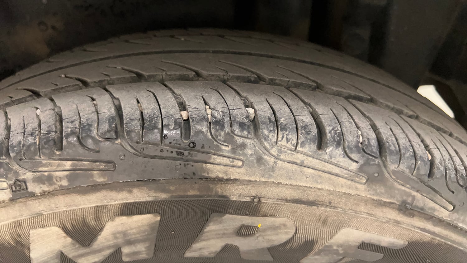 Used 2012 Maruti Suzuki Swift Dzire VXI Petrol Manual tyres LEFT REAR TYRE TREAD VIEW