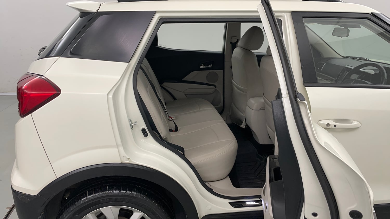 Used 2021 Mahindra XUV 300 W8 1.2 Petrol Petrol Manual interior RIGHT SIDE REAR DOOR CABIN VIEW