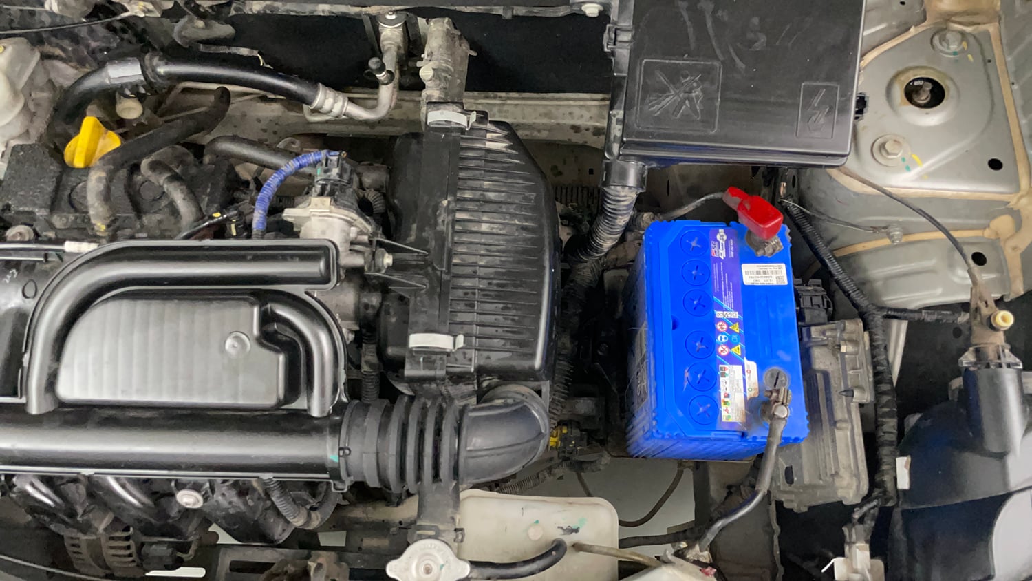 Used 2018 Renault Kwid 1.0 RXT AMT Opt Petrol Automatic engine ENGINE LEFT SIDE VIEW