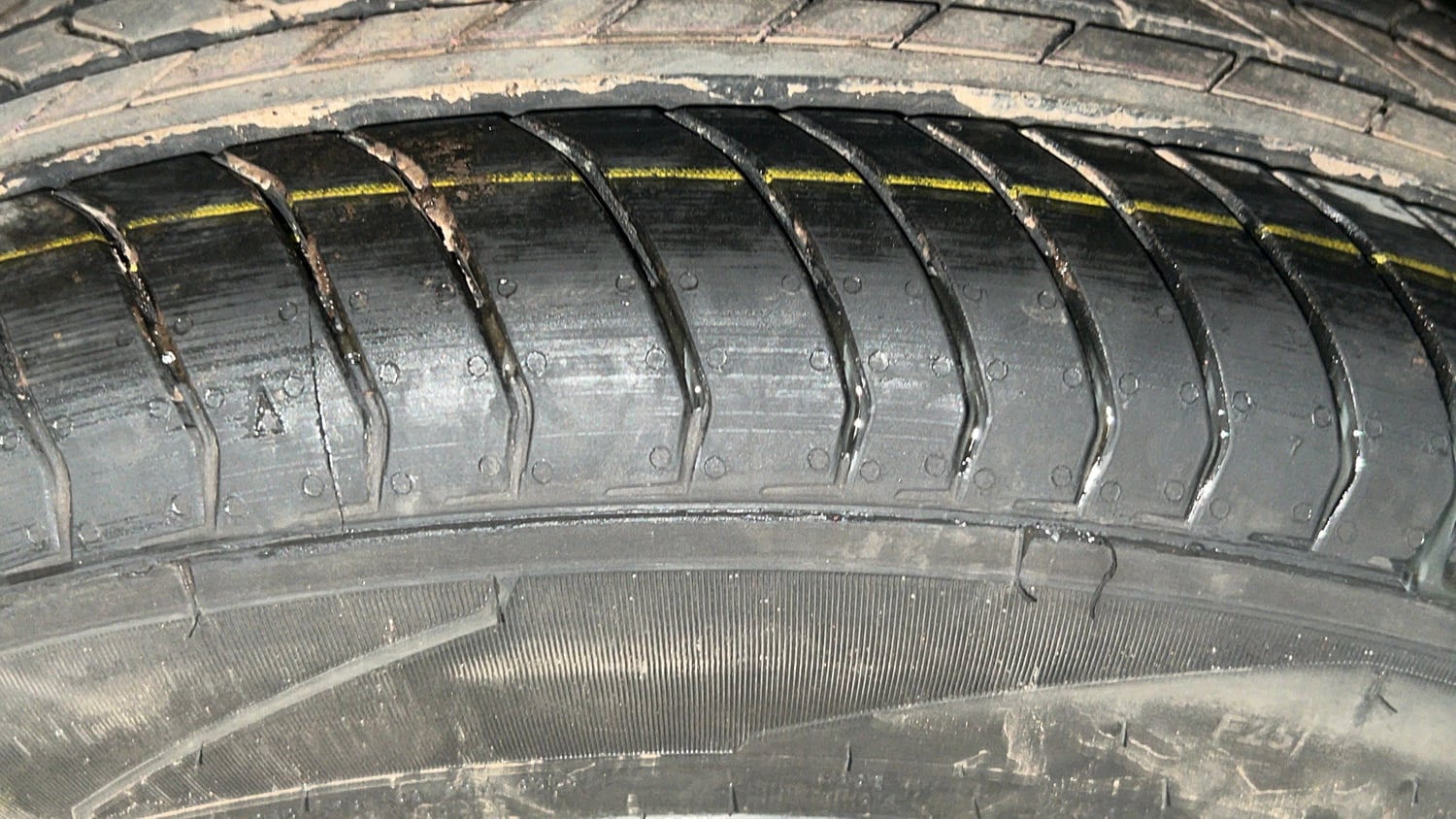 Used 2021 MG Motors Hector Sharp 1.5 Petrol Turbo DCT Petrol Automatic tyres LEFT FRONT TYRE TREAD VIEW