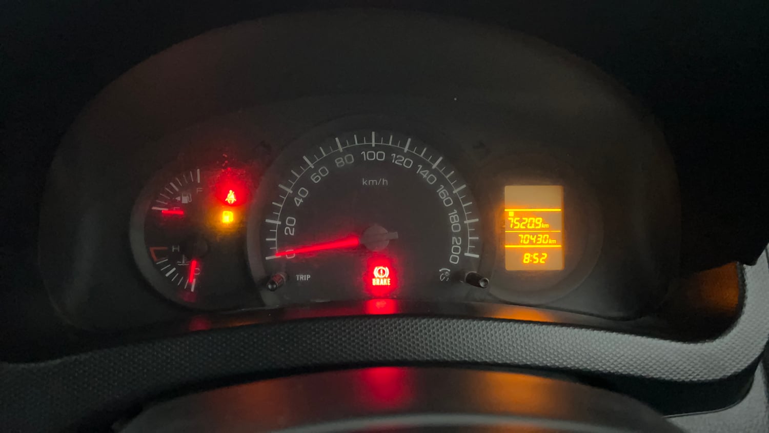 Used 2012 Maruti Suzuki Swift LXI CNG (Outside Fitted) Cng Manual interior CLUSTERMETER VIEW