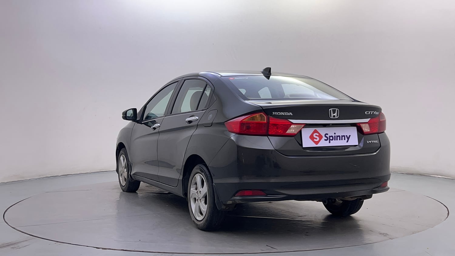 Used 2015 Honda City VX Petrol Manual exterior LEFT REAR CORNER VIEW