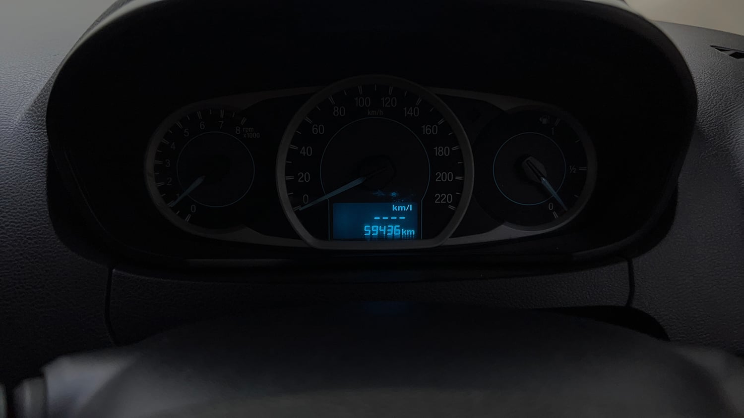 Used 2016 Ford Figo Aspire Titanium 1.2 Ti-VCT Petrol Manual interior CLUSTERMETER VIEW