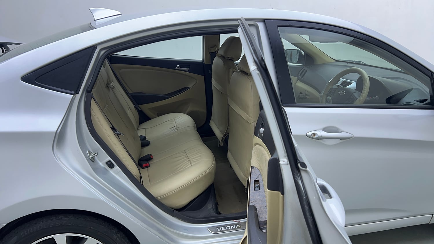 Used 2016 Hyundai Verna 1.6 VTVT SX Petrol Manual interior RIGHT SIDE REAR DOOR CABIN VIEW
