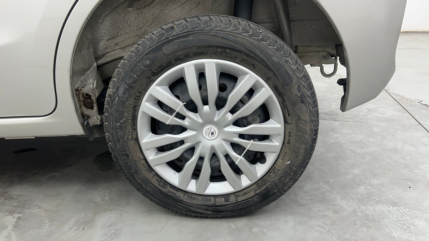 Used 2023 Maruti Suzuki Alto K10 VXi AGS Petrol Automatic tyres LEFT REAR TYRE RIM VIEW