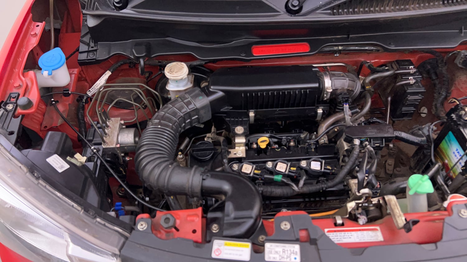 Used 2021 Maruti Suzuki S-Presso VXi Plus Petrol Manual engine ENGINE RIGHT SIDE VIEW
