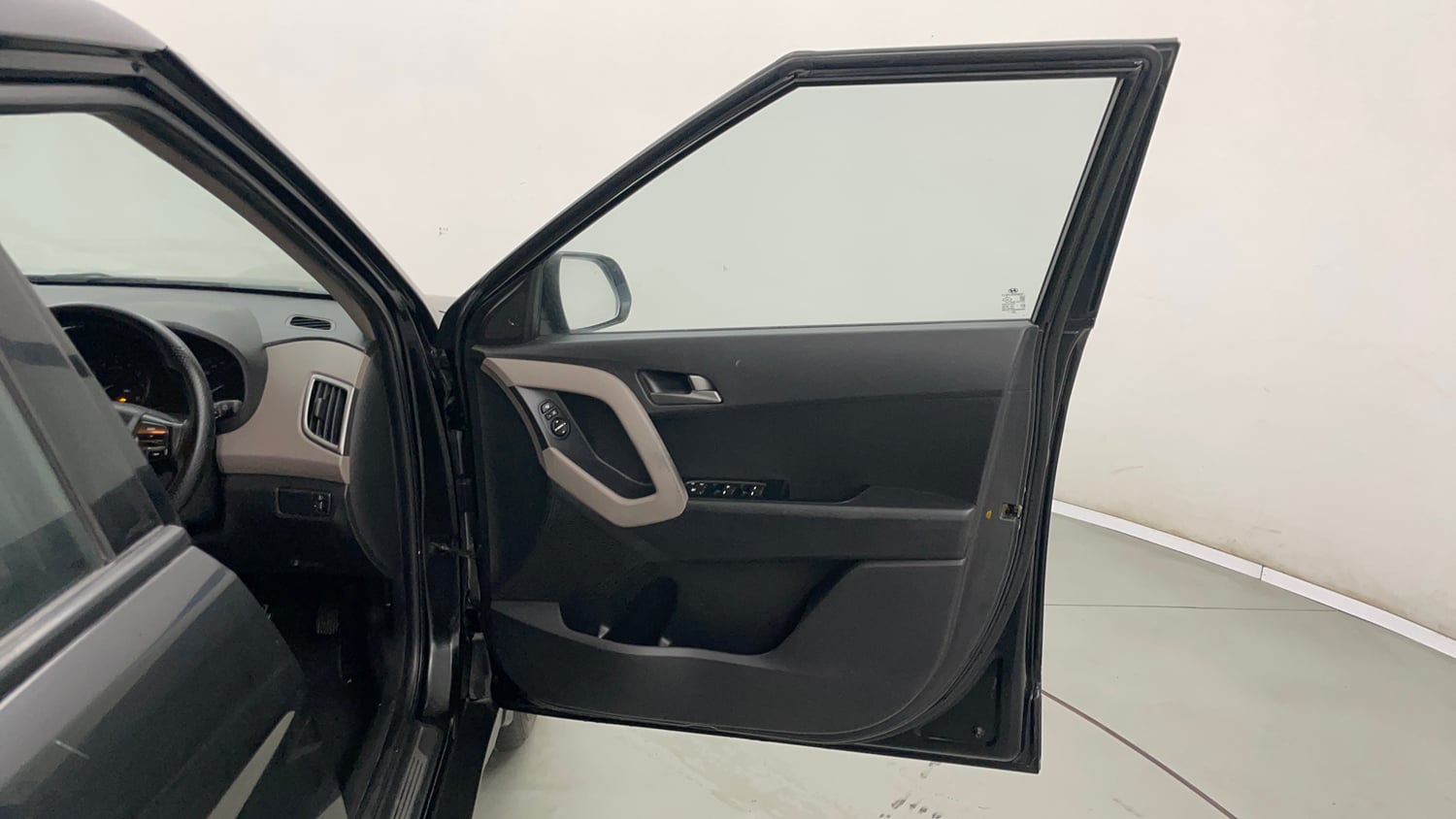 Used 2016 Hyundai Creta 1.6 SX Plus AT Petrol Petrol Automatic interior RIGHT FRONT DOOR OPEN VIEW