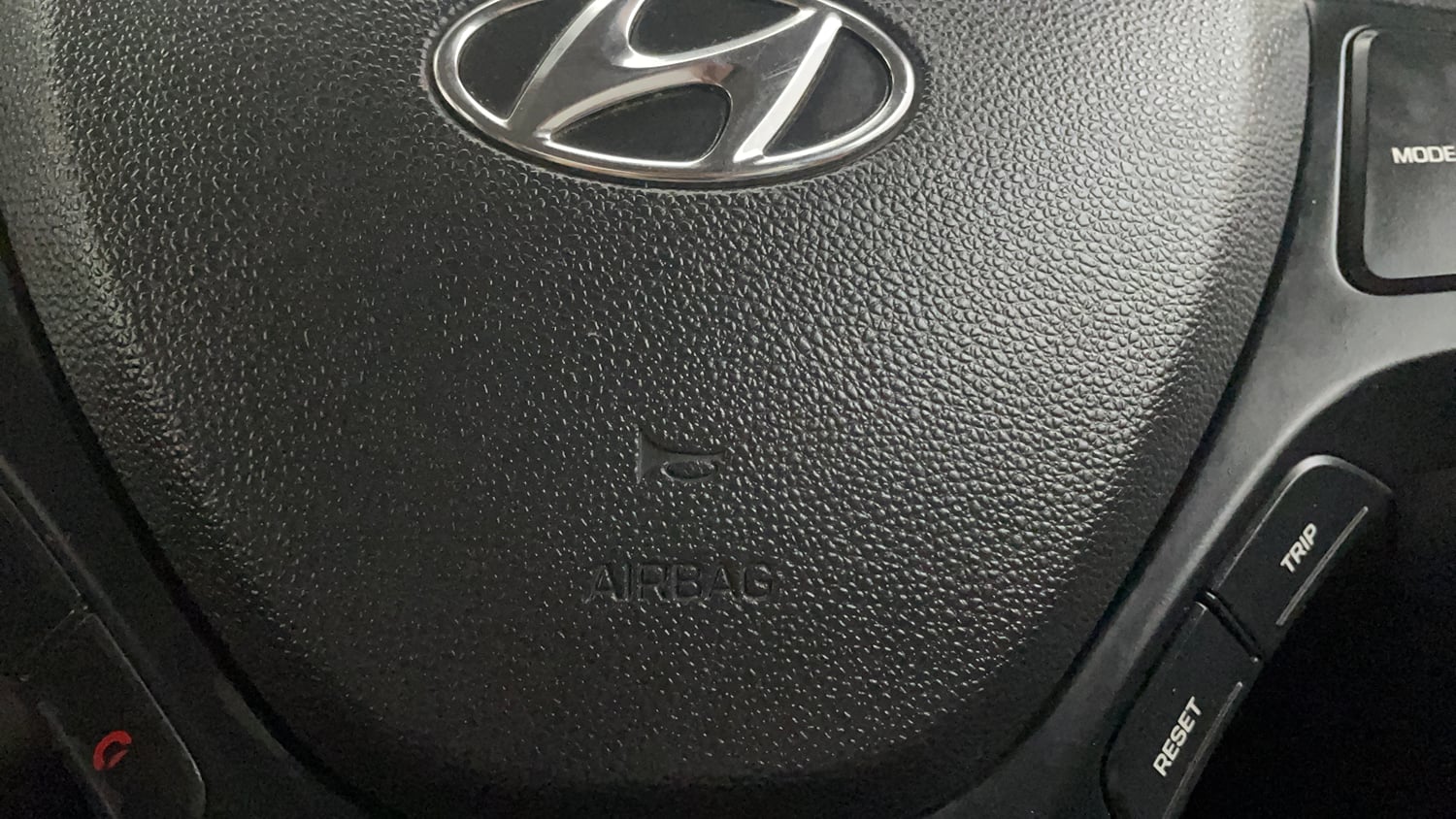 Used 2019 Hyundai Grand i10 Magna 1.2 Kappa VTVT Petrol Manual top_features Airbags