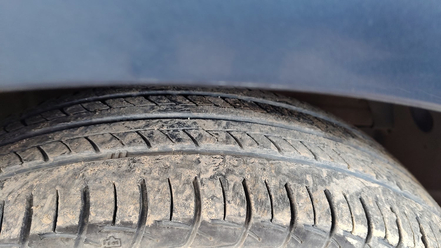 Used 2018 Maruti Suzuki Baleno Delta 1.2 Petrol Manual tyres RIGHT FRONT TYRE TREAD VIEW