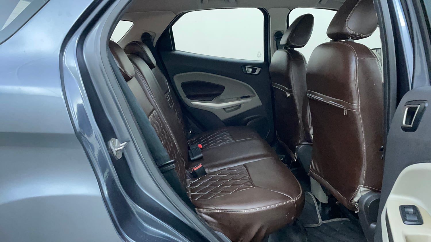 Used 2014 Ford EcoSport Titanium 1.5 TDCi Diesel Manual interior RIGHT SIDE REAR DOOR CABIN VIEW