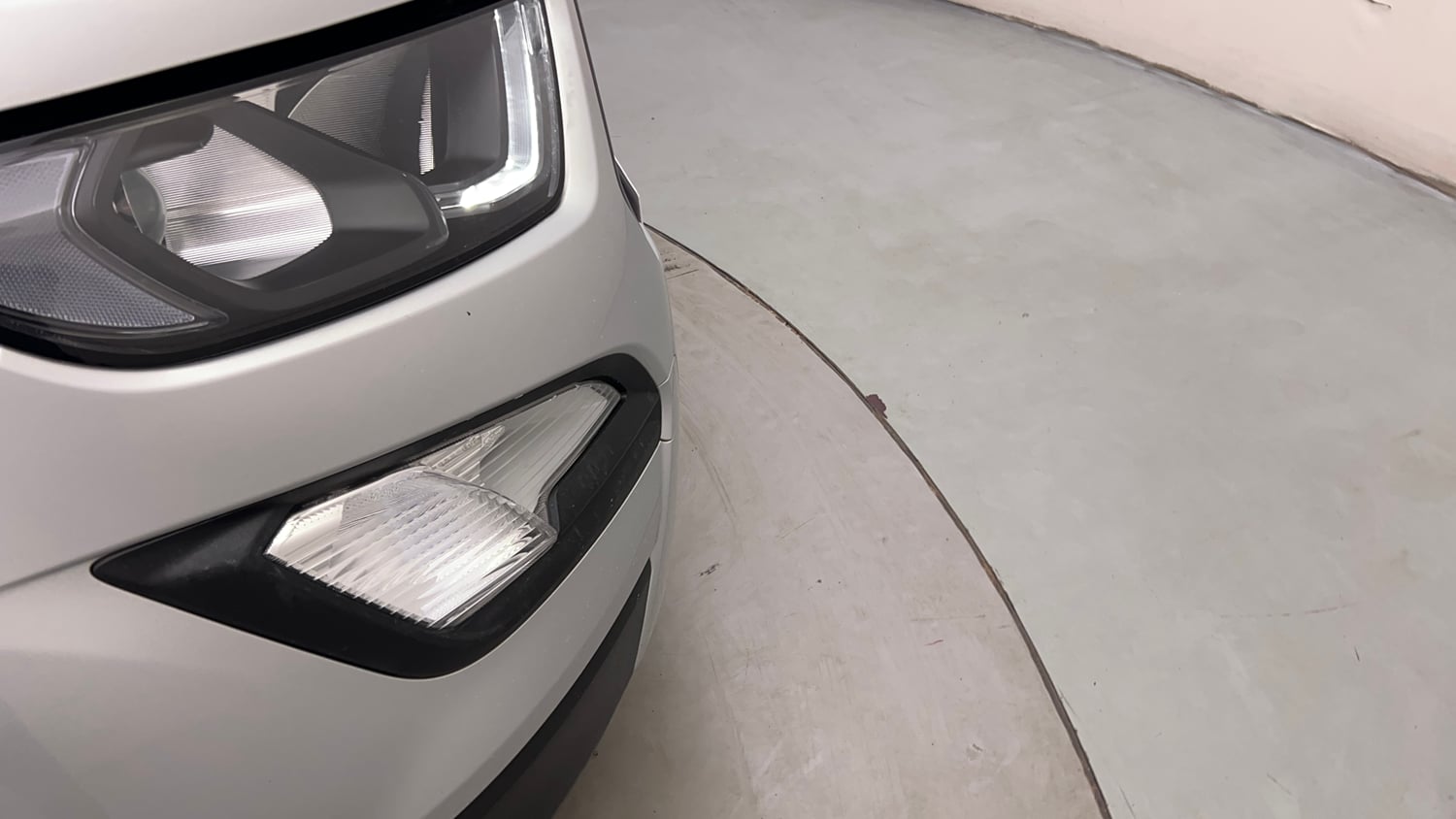 Used 2021 Ford EcoSport S MT 1.5 Ti-VCT Petrol Manual dents MINOR SCRATCH