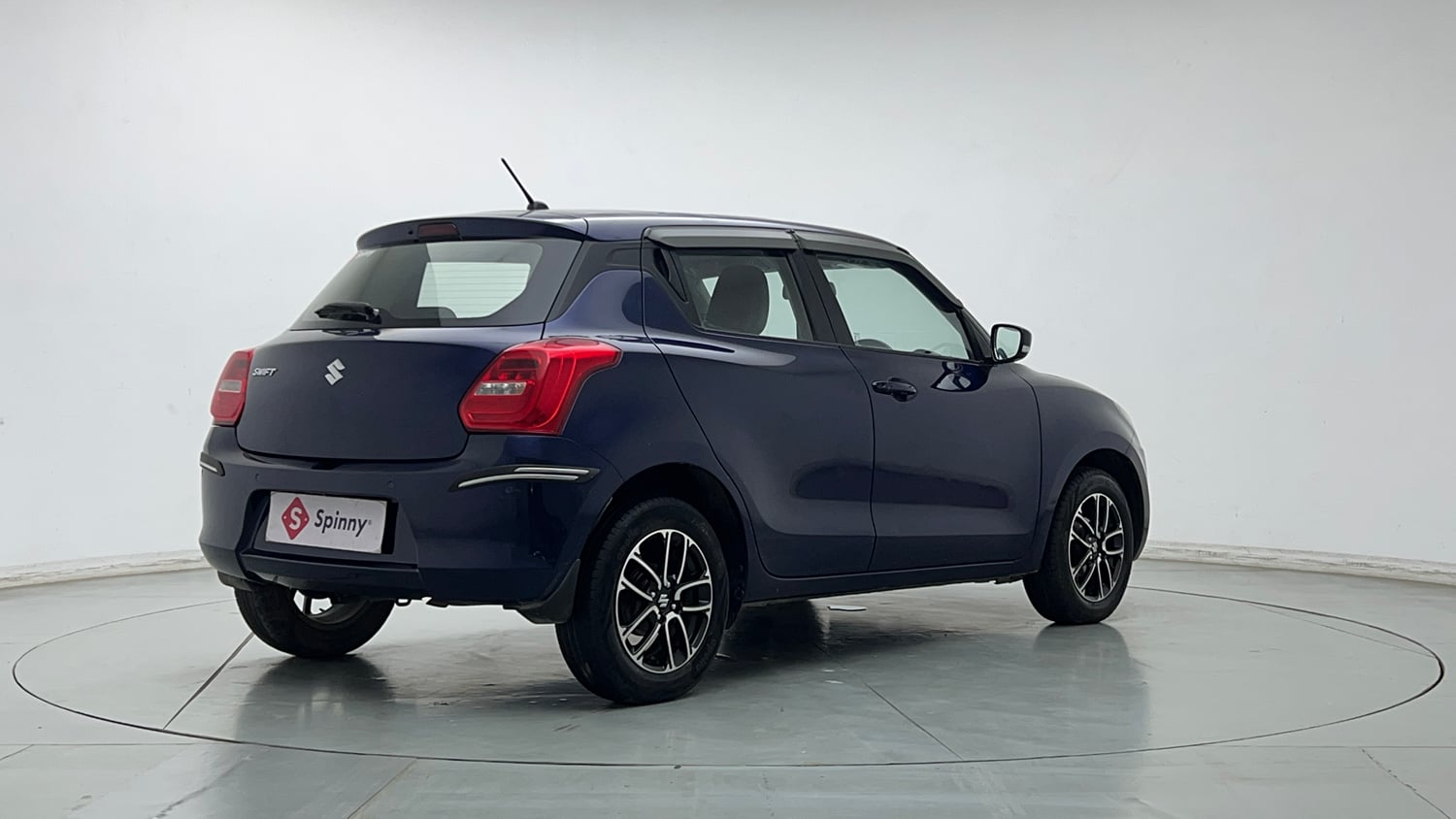 Used 2019 Maruti Suzuki Swift ZXi Plus Petrol Manual exterior RIGHT REAR CORNER VIEW