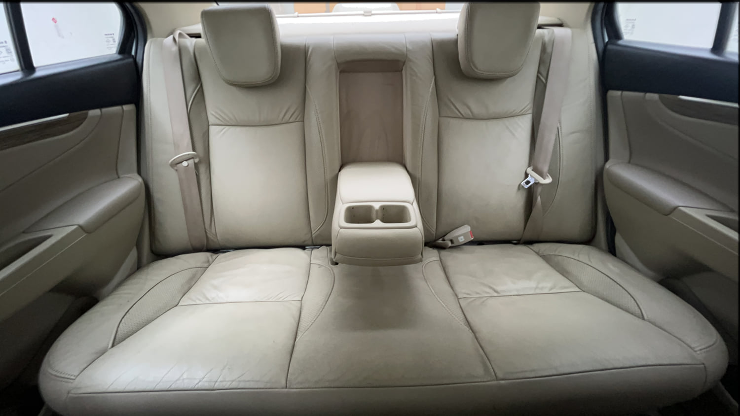 Used 2020 Maruti Suzuki Ciaz Alpha Hybrid 1.5 AT Petrol Automatic interior REAR SEAT CONDITION VIEW