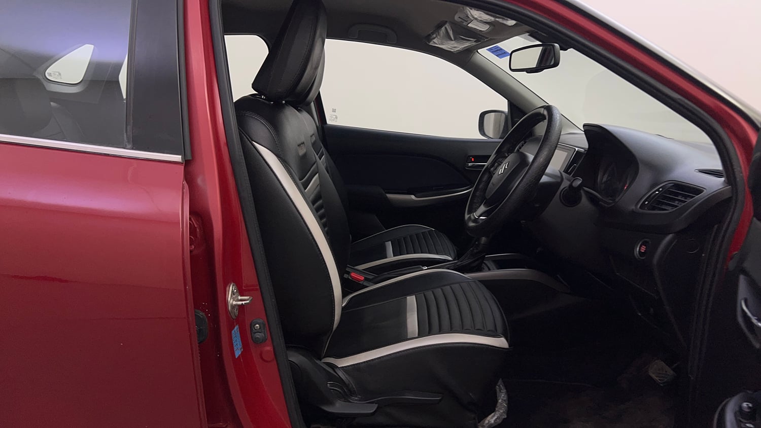 Used 2020 Maruti Suzuki Baleno Zeta Automatic Petrol Automatic interior RIGHT SIDE FRONT DOOR CABIN VIEW
