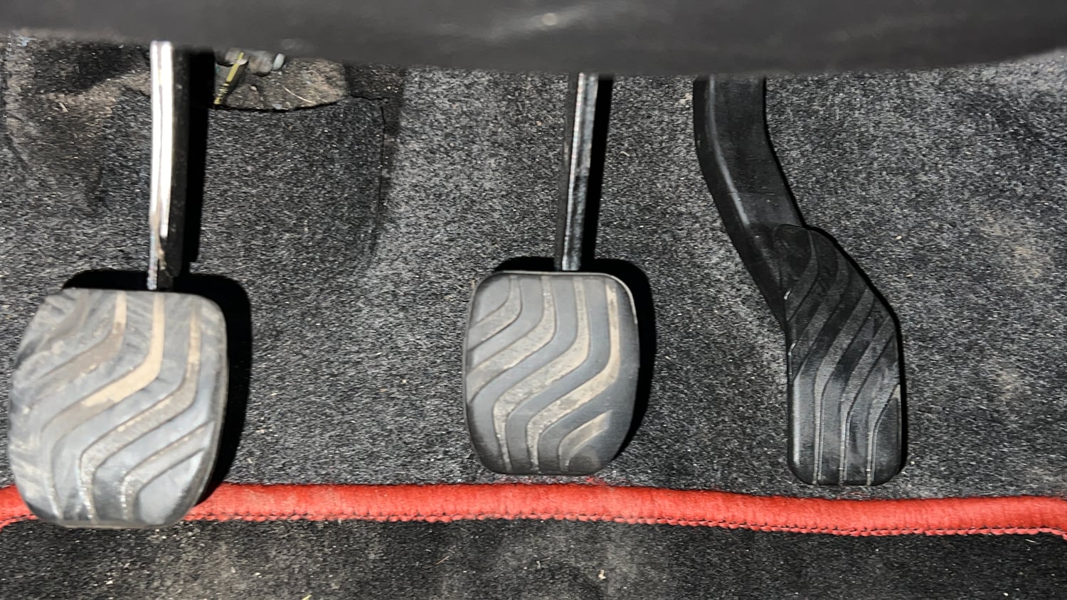 Used 2022 Renault Kwid RXT 1.0 (O) Petrol Manual interior PEDALS VIEW