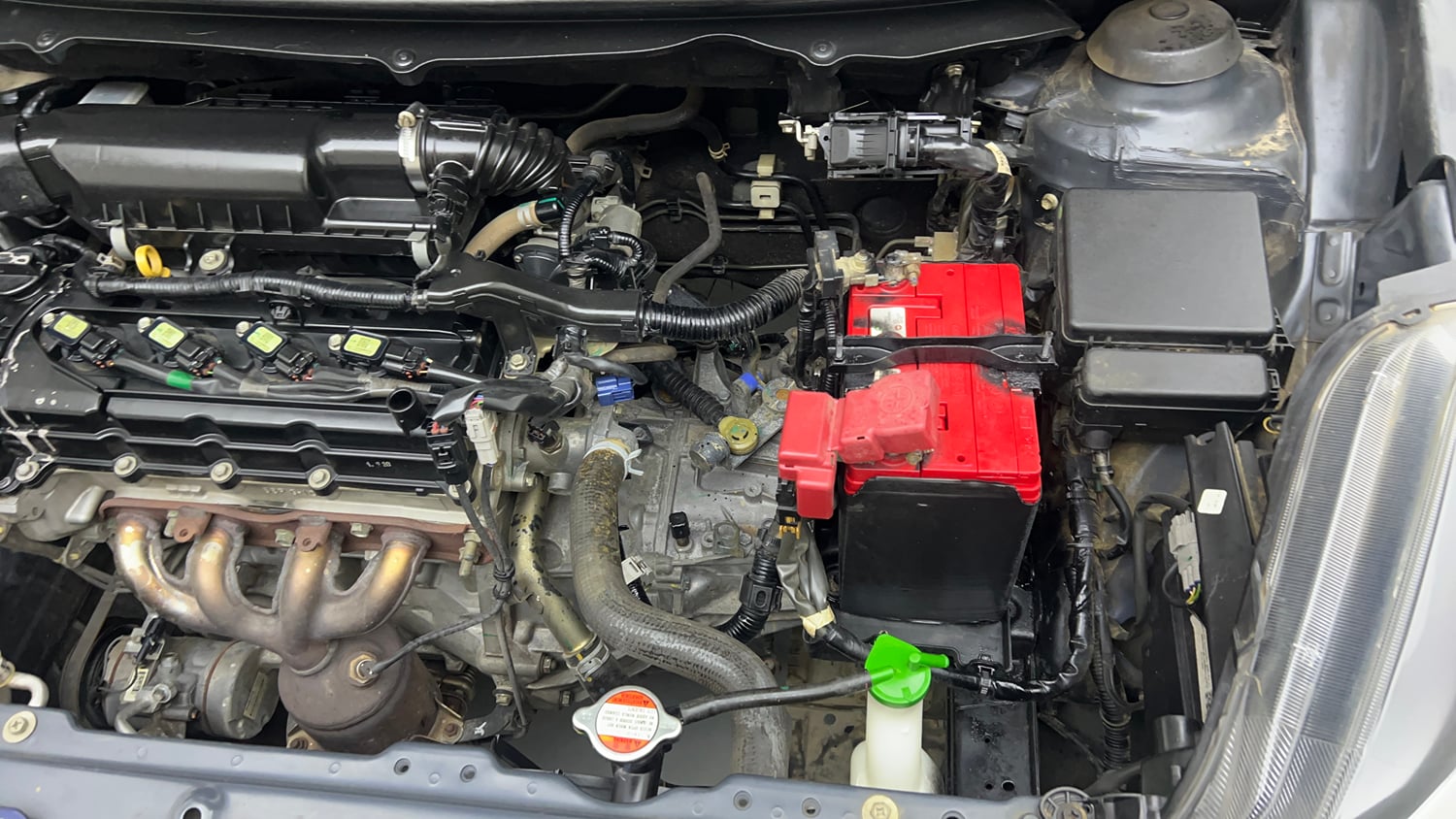 Used 2020 Toyota Glanza G Petrol Manual engine ENGINE LEFT SIDE VIEW