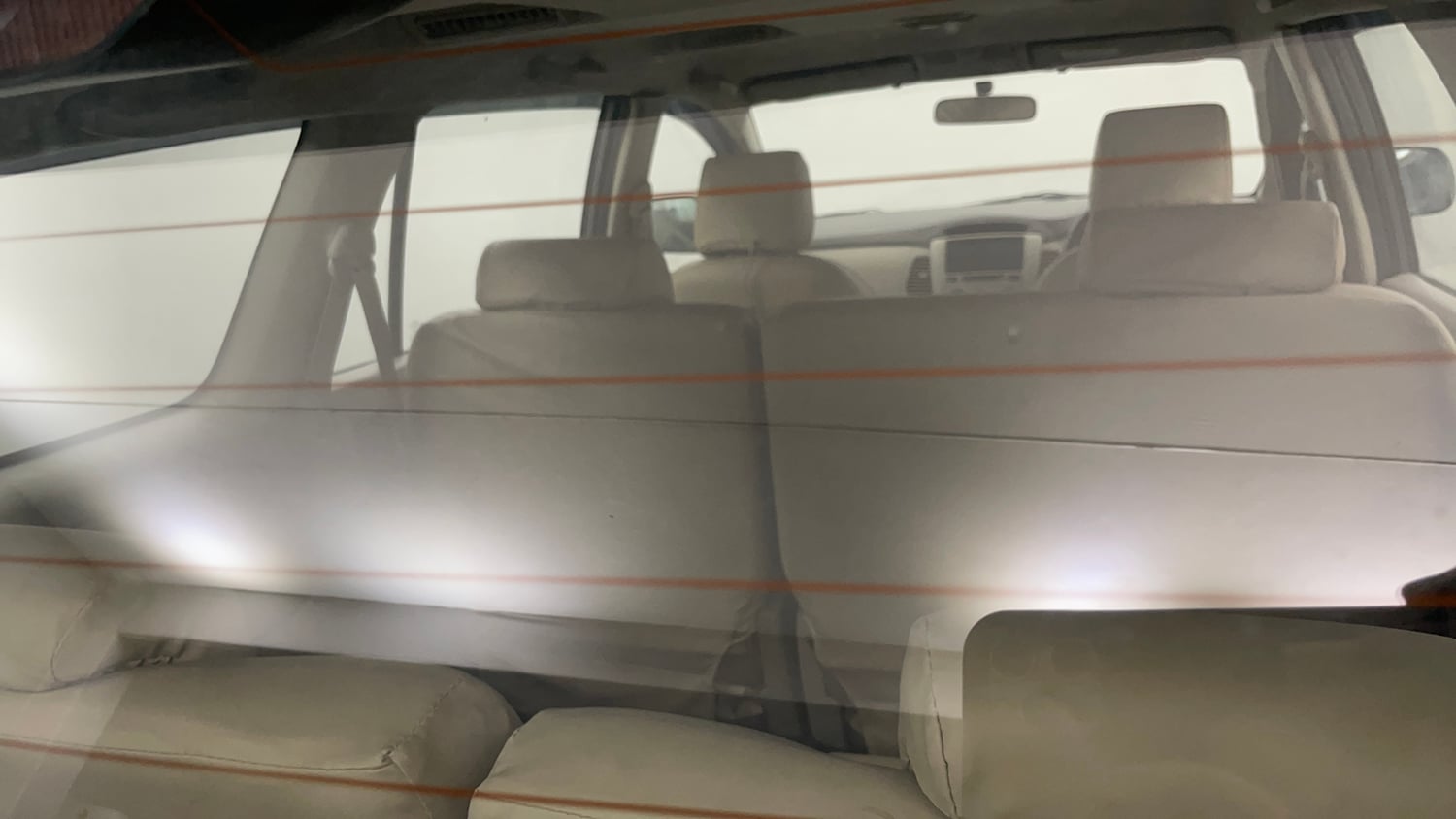 Used 2013 Toyota Innova 2.5 GX 8 STR BS-III Diesel Manual top_features Rear defogger