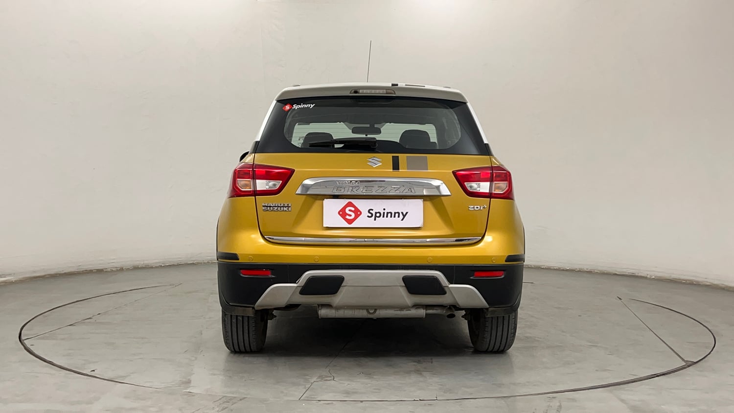 Used 2016 Maruti Suzuki Vitara Brezza ZDi+ Dual Tone Diesel Manual exterior BACK VIEW