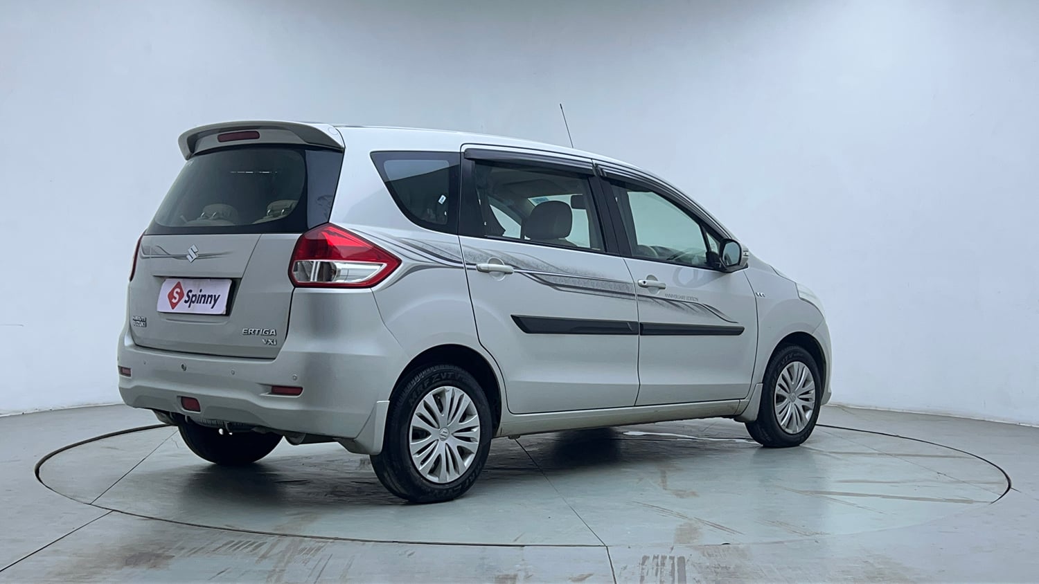 Used 2015 Maruti Suzuki Ertiga Vxi Petrol Manual exterior RIGHT REAR CORNER VIEW