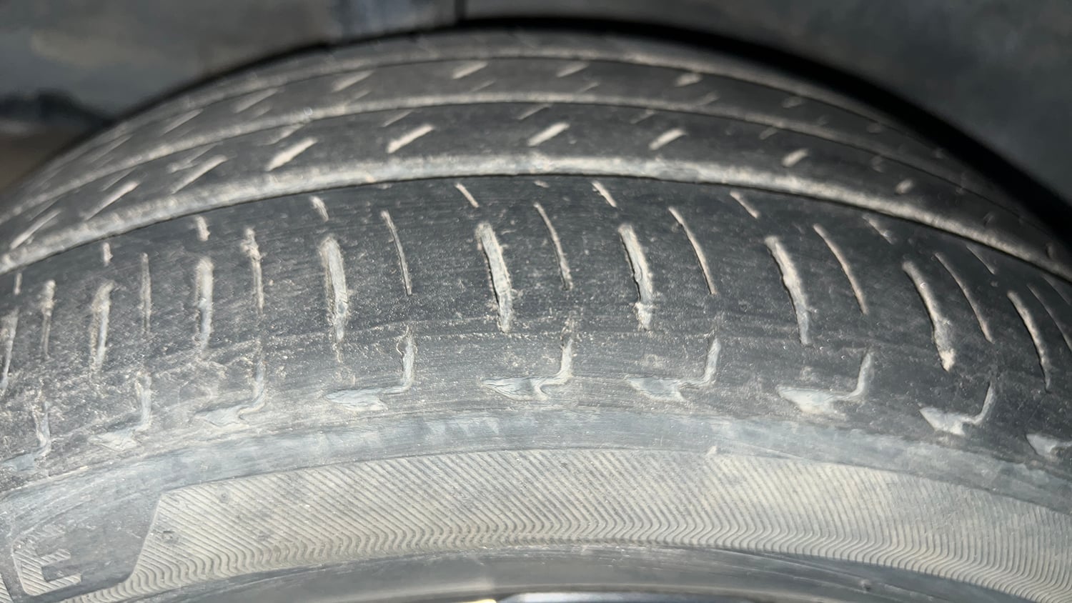 Used 2022 Honda City ZX CVT Petrol Petrol Automatic tyres RIGHT REAR TYRE TREAD VIEW