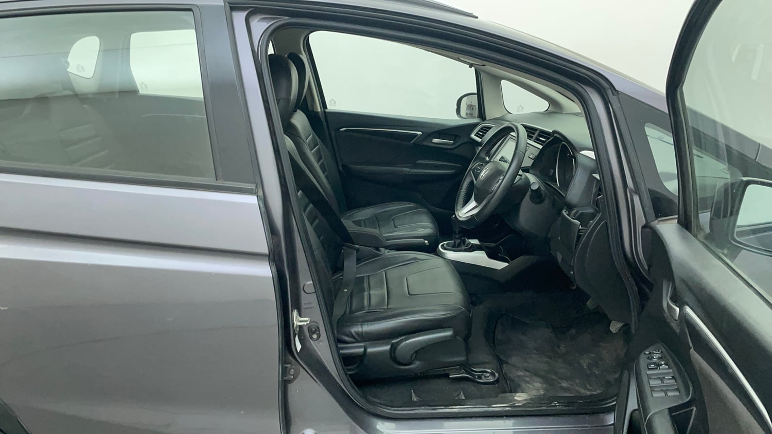 Used 2021 Honda WR-V VX MT Petrol Petrol Manual interior RIGHT SIDE FRONT DOOR CABIN VIEW