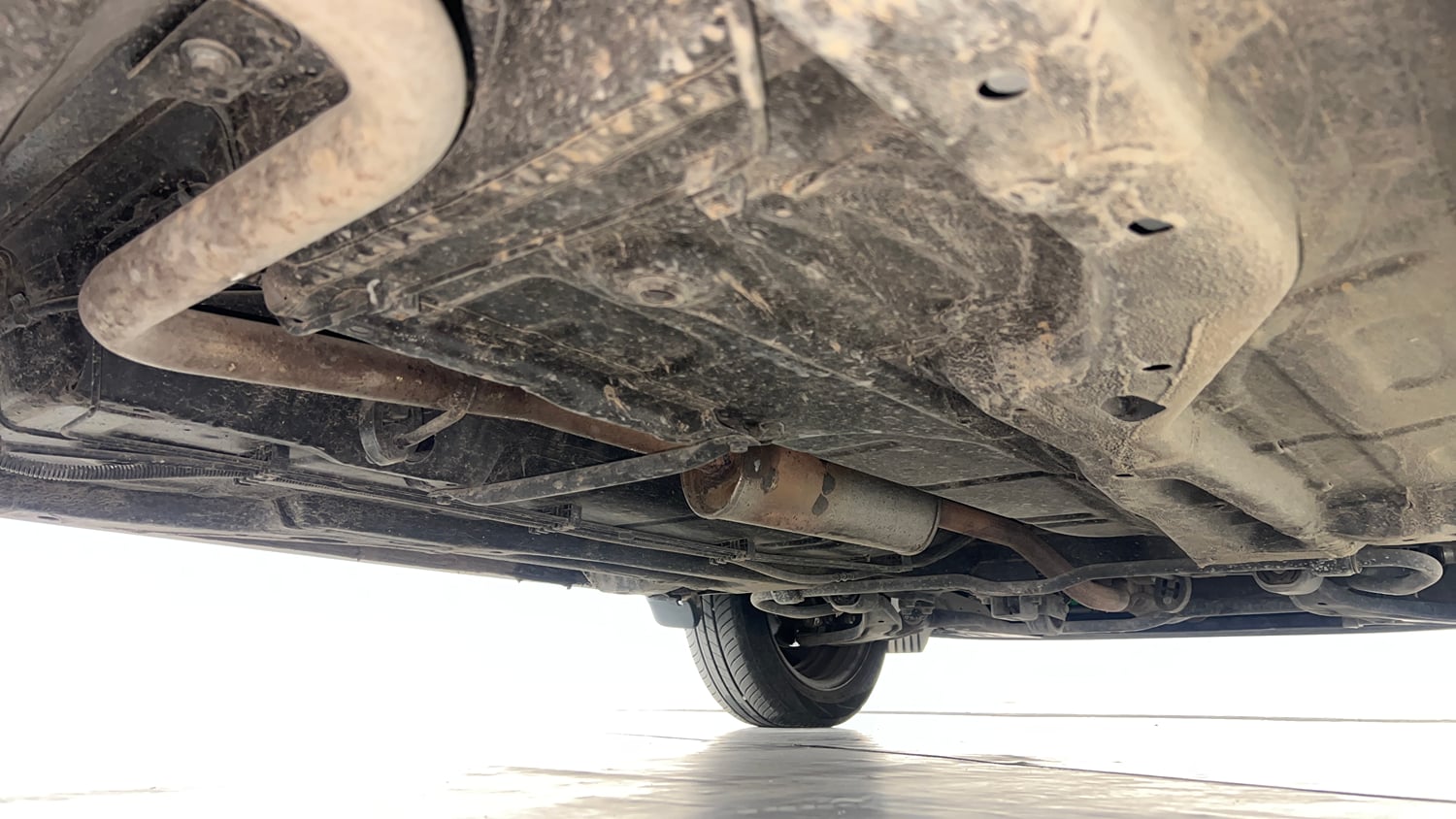 Used 2025 Tata Tiago XZA Petrol Automatic extra REAR RIGHT UNDERBODY VIEW