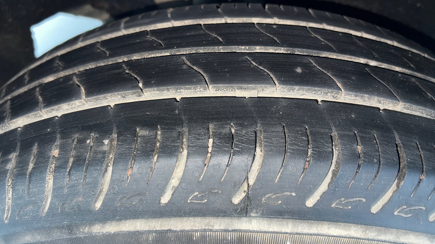 Used 2018 Maruti Suzuki Baleno Delta 1.3 Diesel Manual tyres RIGHT REAR TYRE TREAD VIEW