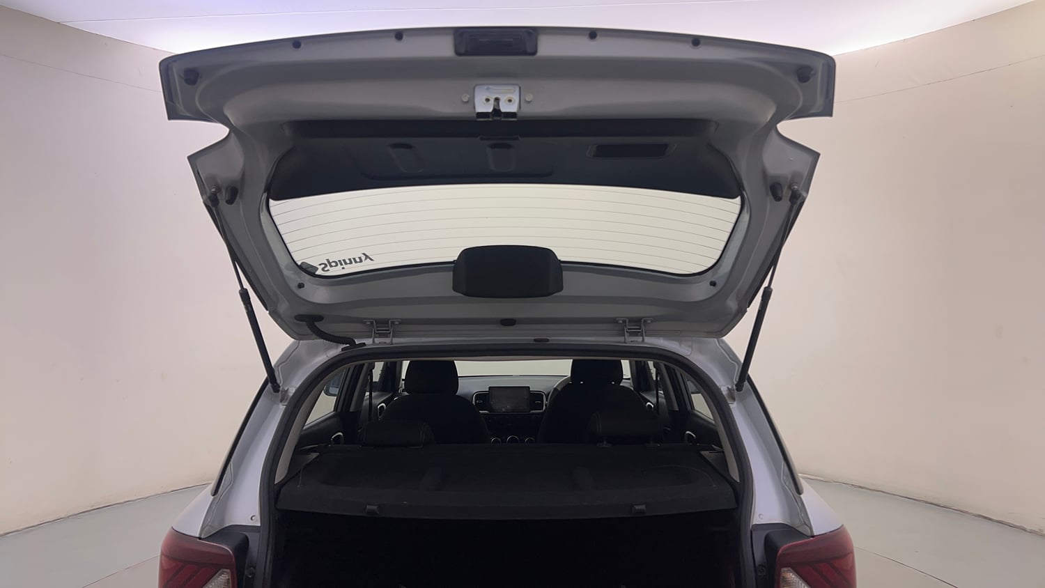 Used 2019 Hyundai Venue SX Plus 1.0 Turbo DCT Petrol Automatic interior DICKY DOOR OPEN VIEW